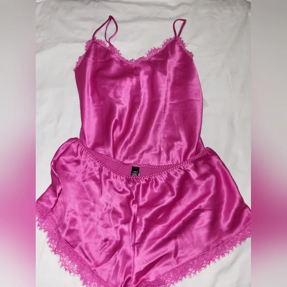 Victoria's Secret Vibrant Pink Satin Chemise - Picture 1 of 3